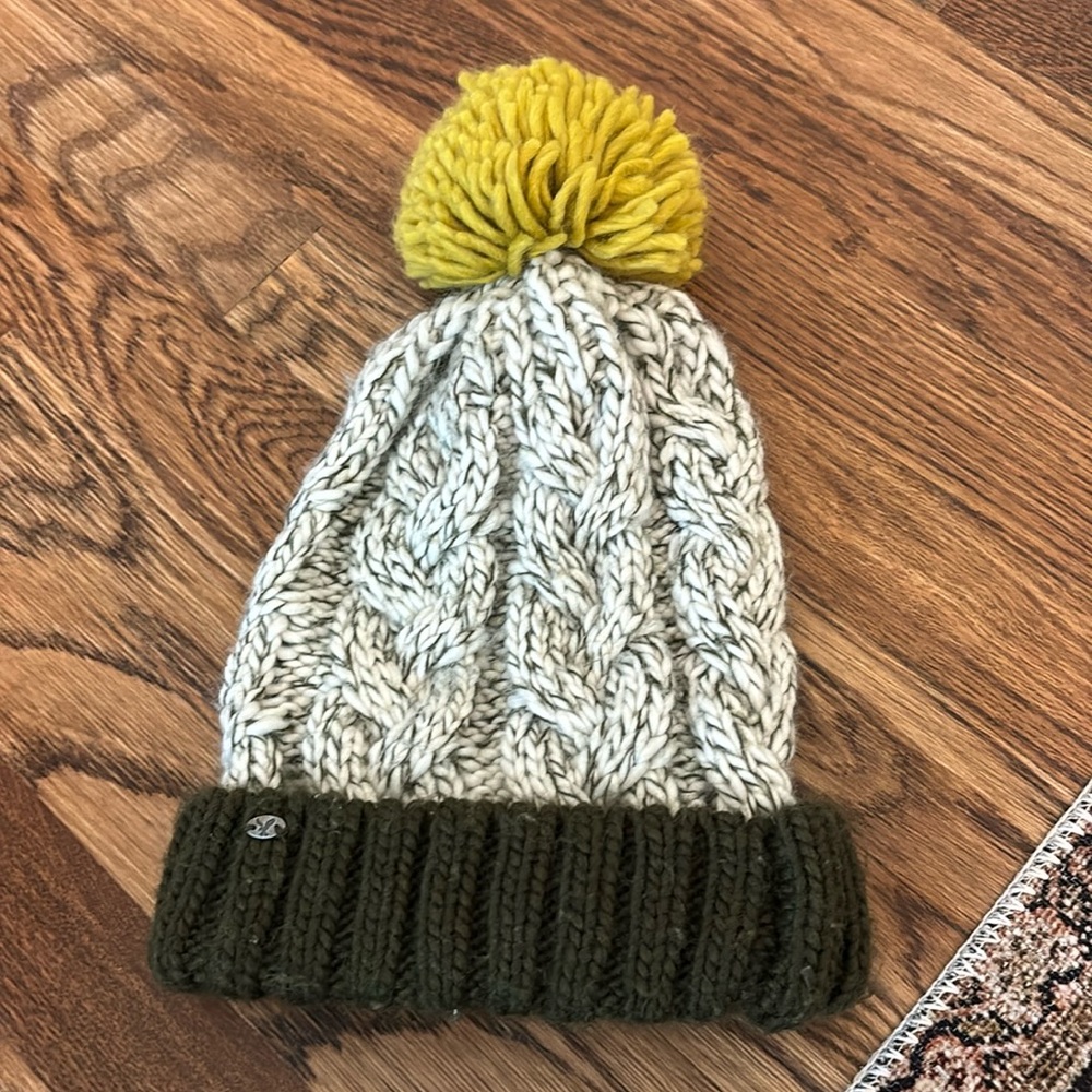 American Eagle Olive Winter Hat - OS